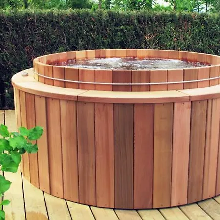 Logis Restaurant De La Poste Et De Montagne Le Bonhomme