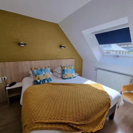 Logis Restaurant De La Poste Et De Montagne Hotel 3*