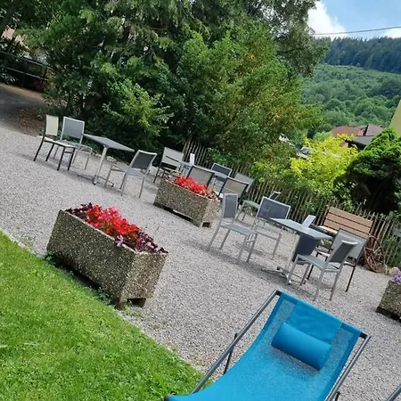 Logis Restaurant De La Poste Et De Montagne