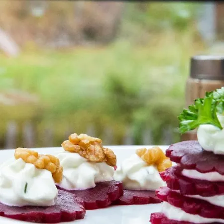 Otel Logis Restaurant De La Poste Et De Montagne