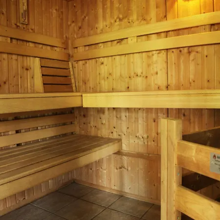 Logis Restaurant De La Poste Et De Montagne Le Bonhomme