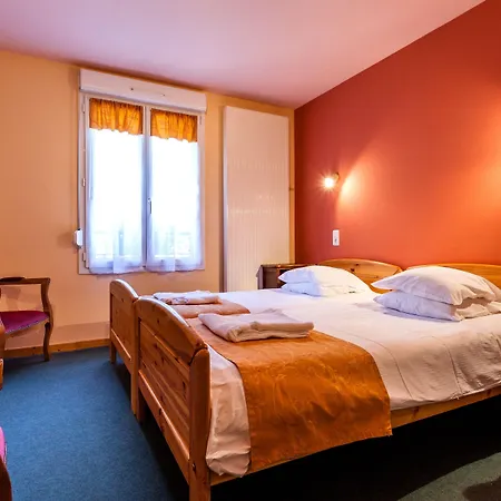 Logis Restaurant De La Poste Et De Montagne Otel