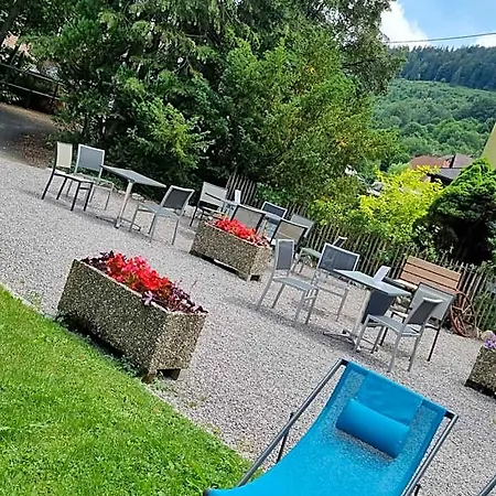 Logis Restaurant De La Poste Et De Montagne Hotel