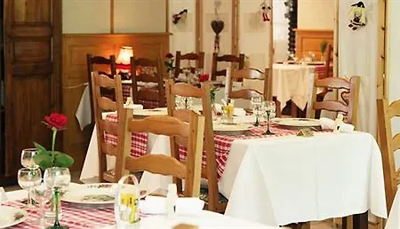 Hotel Logis Restaurant De La Poste Et De Montagne