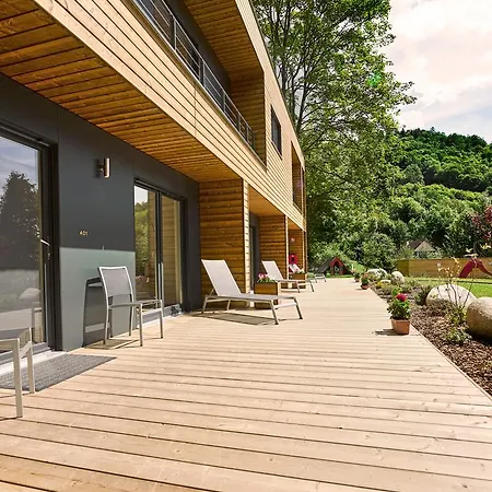 ホテル Logis Restaurant De La Poste Et De Montagne 3*