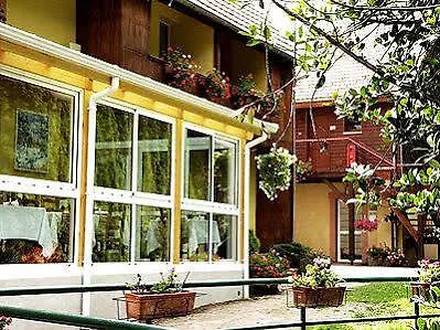 호텔 Logis Restaurant De La Poste Et De Montagne
