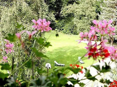 Logis Restaurant De La Poste Et De Montagne Otel 3*