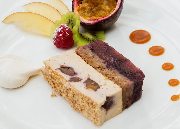 Hotel Logis Restaurant De La Poste Et De Montagne 3*