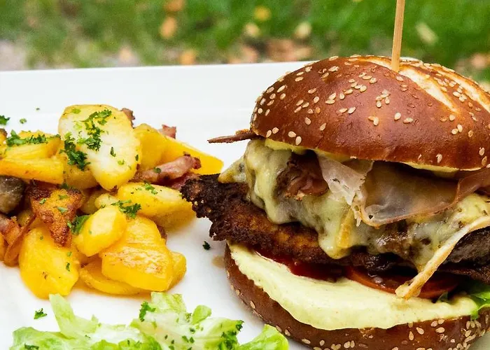 Hotel Logis Restaurant De La Poste Et De Montagne Le Bonhomme