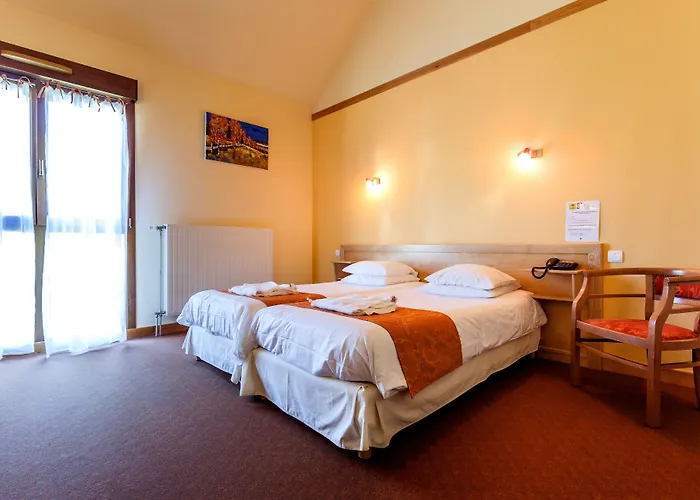 Logis Restaurant De La Poste Et De Montagne Le Bonhomme