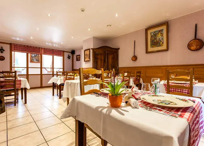 Hotel Logis Restaurant De La Poste Et De Montagne