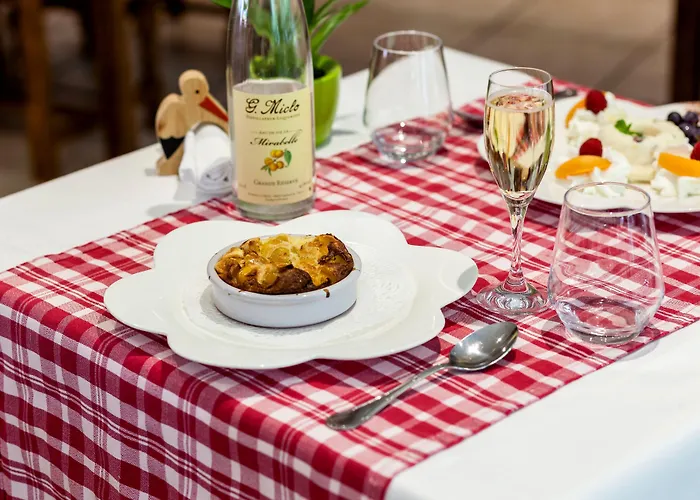 Logis Restaurant De La Poste Et De Montagne Le Bonhomme