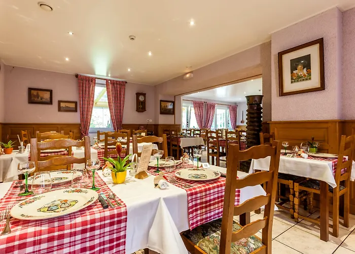 Hotel Logis Restaurant De La Poste Et De Montagne 3*