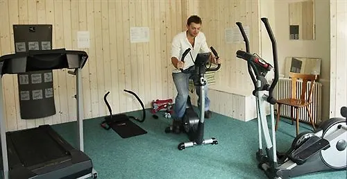 Logis Restaurant De La Poste Et De Montagne Hotel